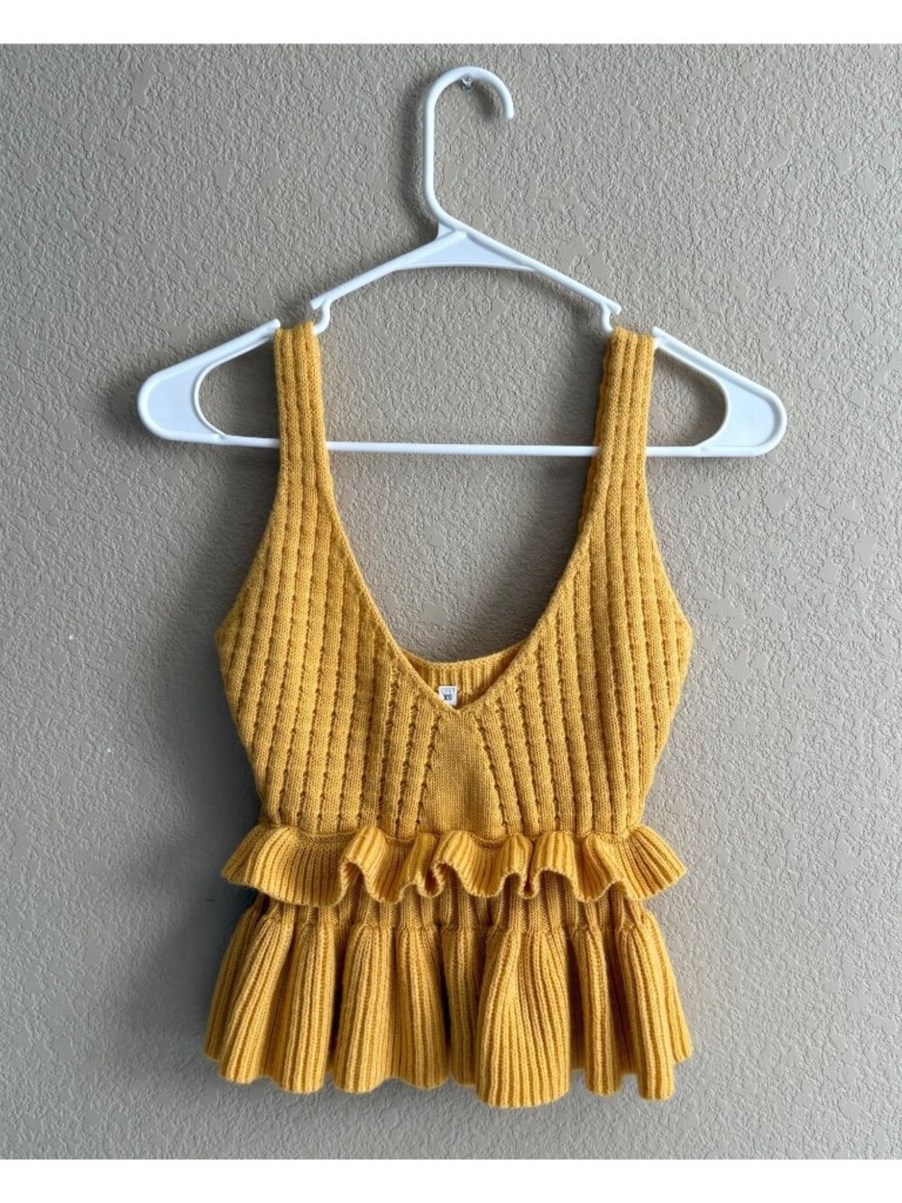 SweatyRocks Women's Knit Sleeveless Ruffle Hem Peplum Tank Top Yellow